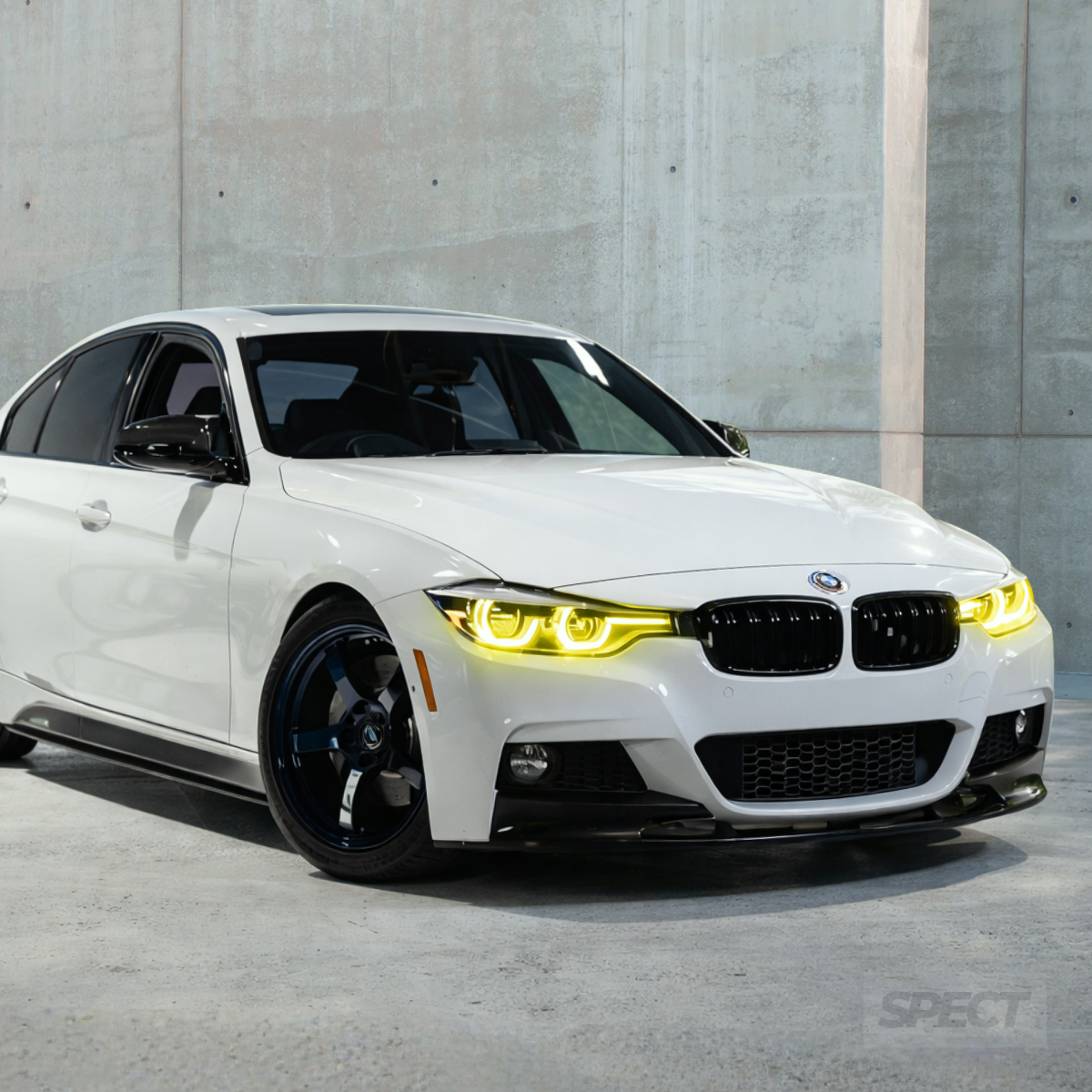 BMW F30/F31 LCI - keltaiset DRL-valot RayLights™ – Spect Automotive
