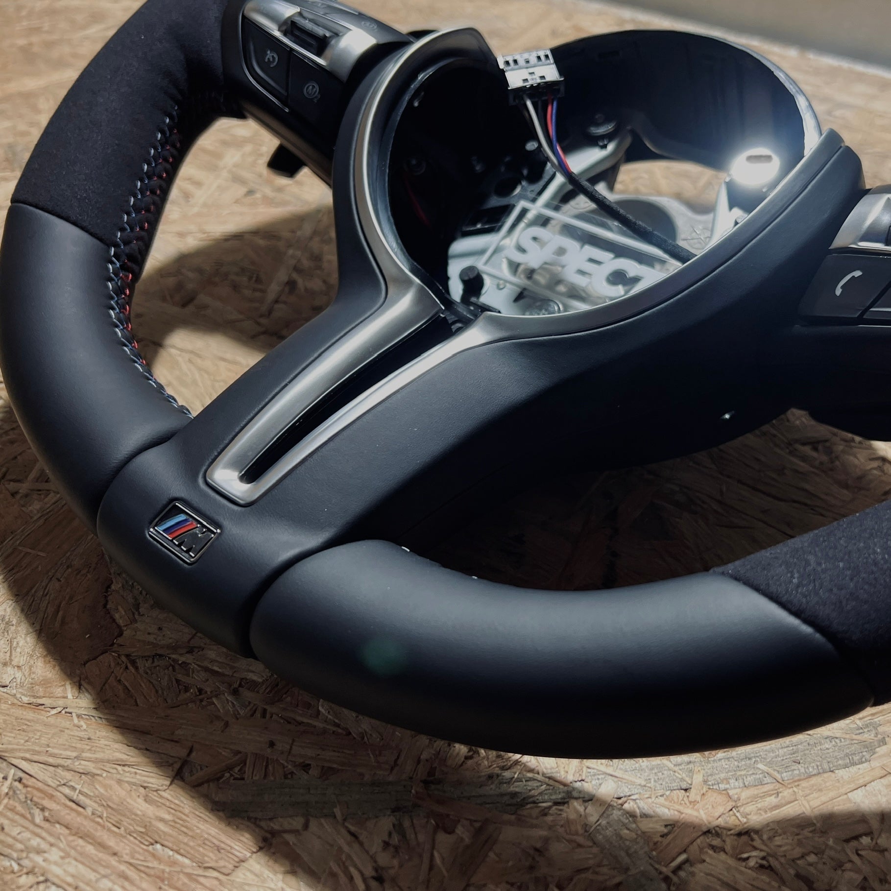 BMW F-sarja ratti alcantara/nahka sininen