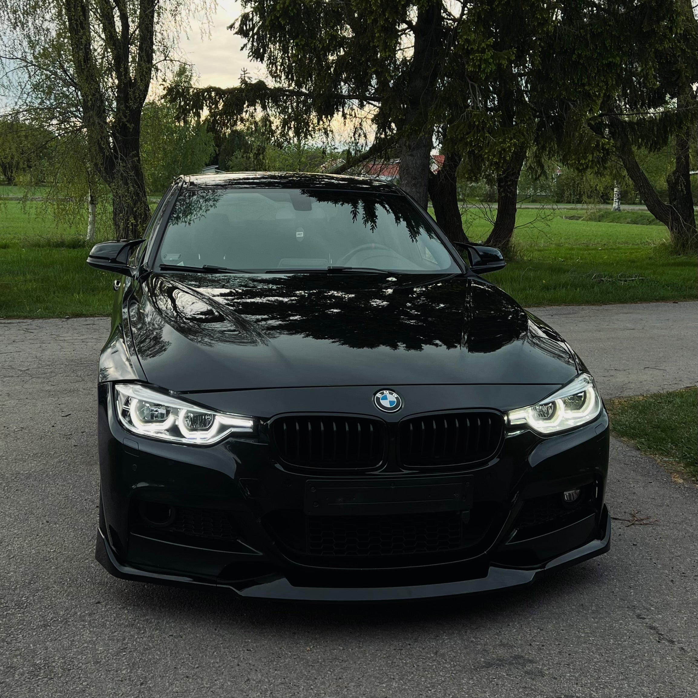 BMW F30/F31 2012-2019 - Etuspoileri MAD style