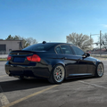 BMW E90/E91 2005-2011 - Helmalistat kiiltävän mustat
