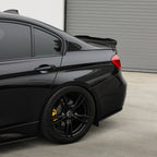 BMW F30/F80 - Takaspoileri PSM-Look kiiltävän musta