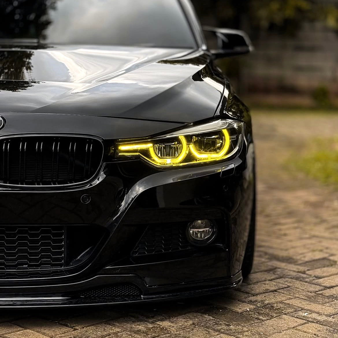 BMW F30/F31 LCI - keltaiset DRL-valot RayLights™