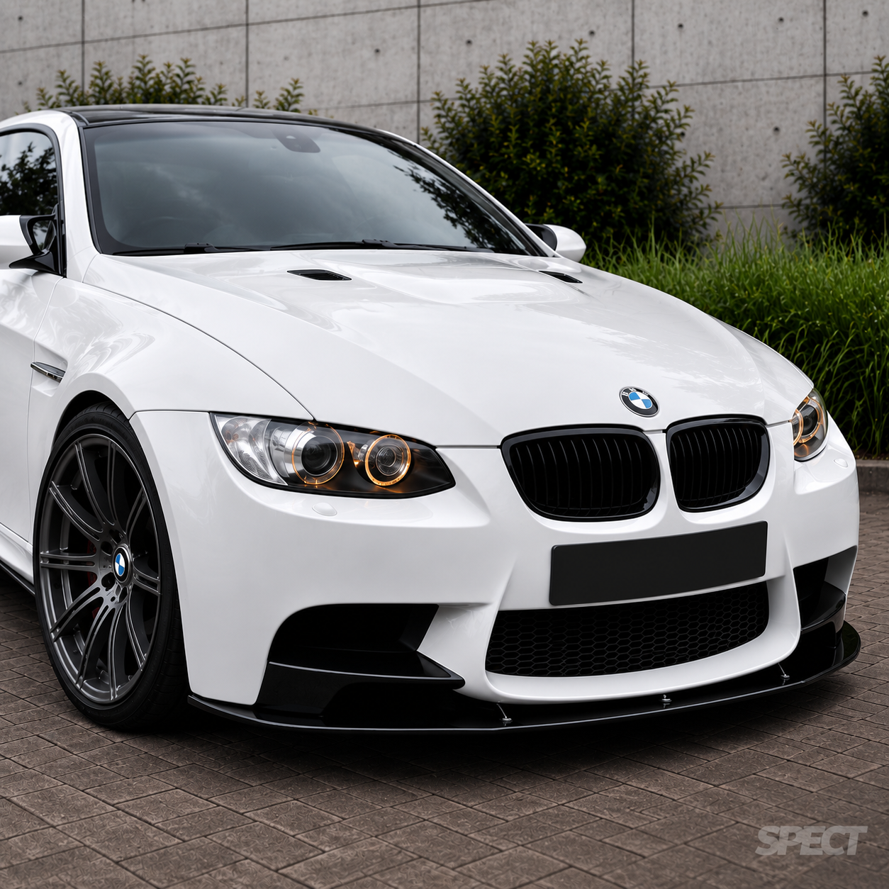 BMW E90/E92 M3 - M-performance etuspoileri kiiltävän musta