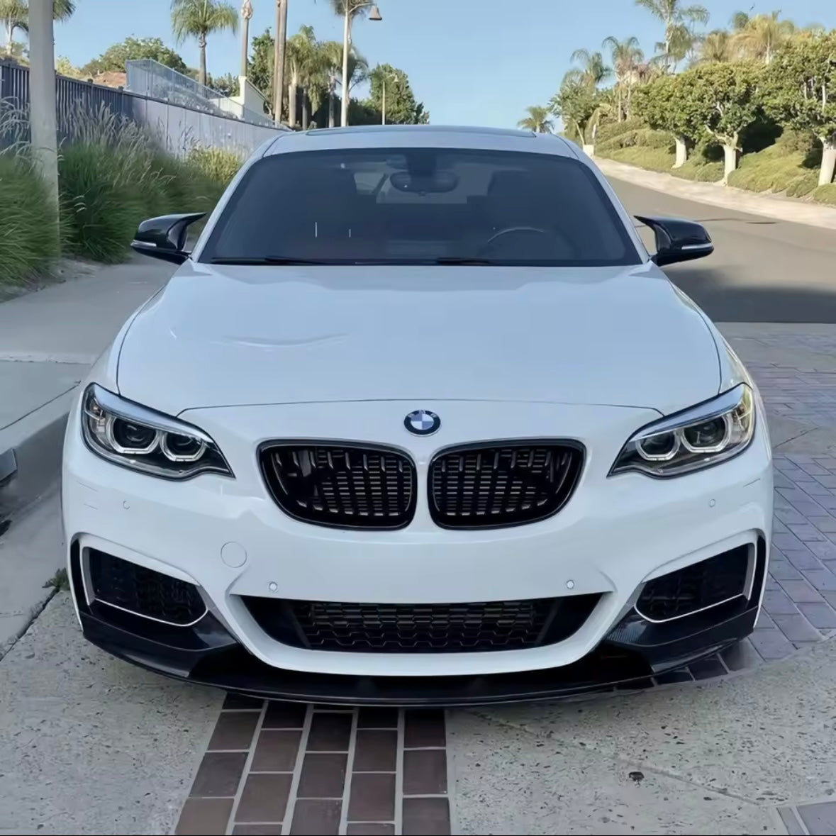 BMW F22/F23 Etuspoileri M-performace style