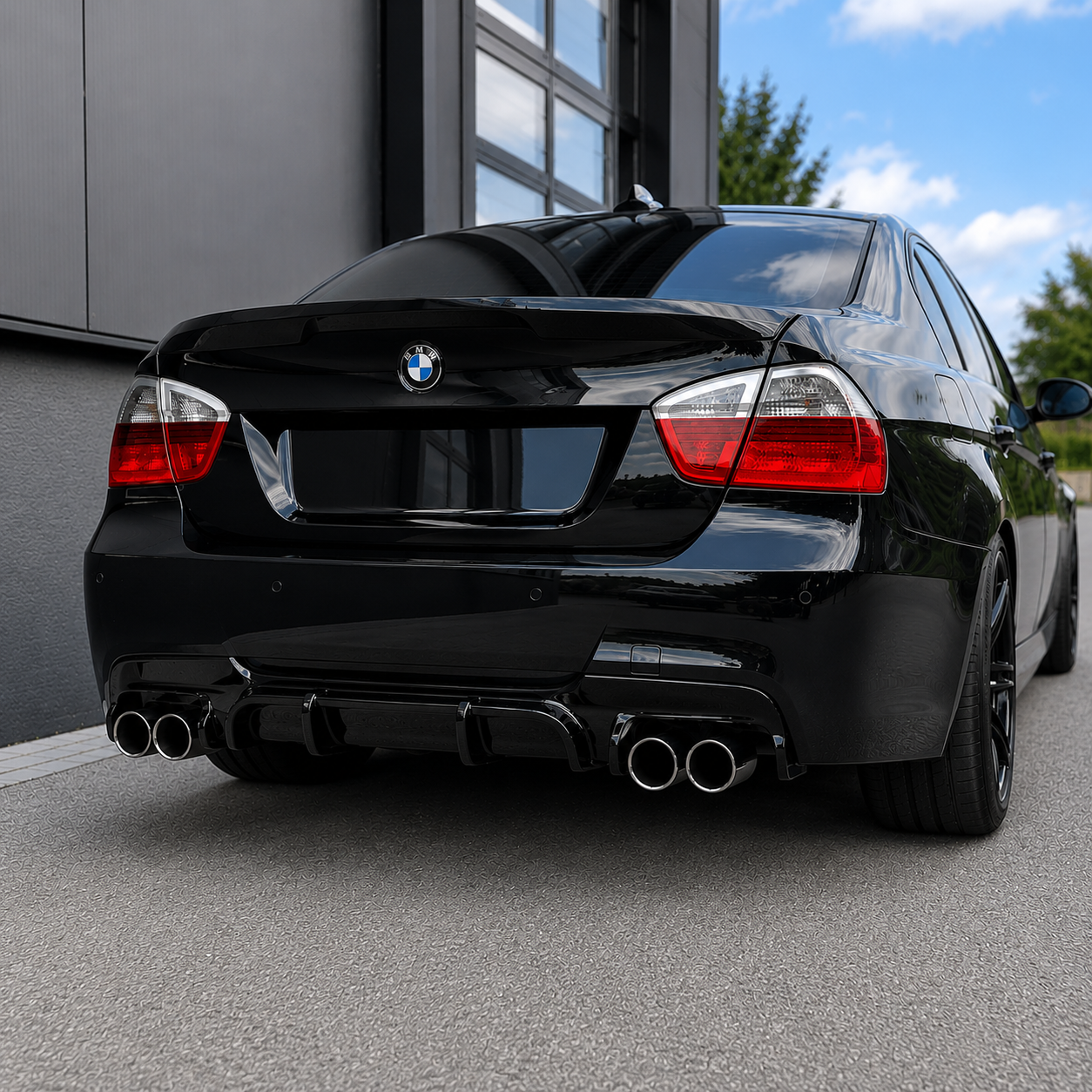 BMW E90 M-sport takadiffusori – Kiiltävä Musta (2005–2012)