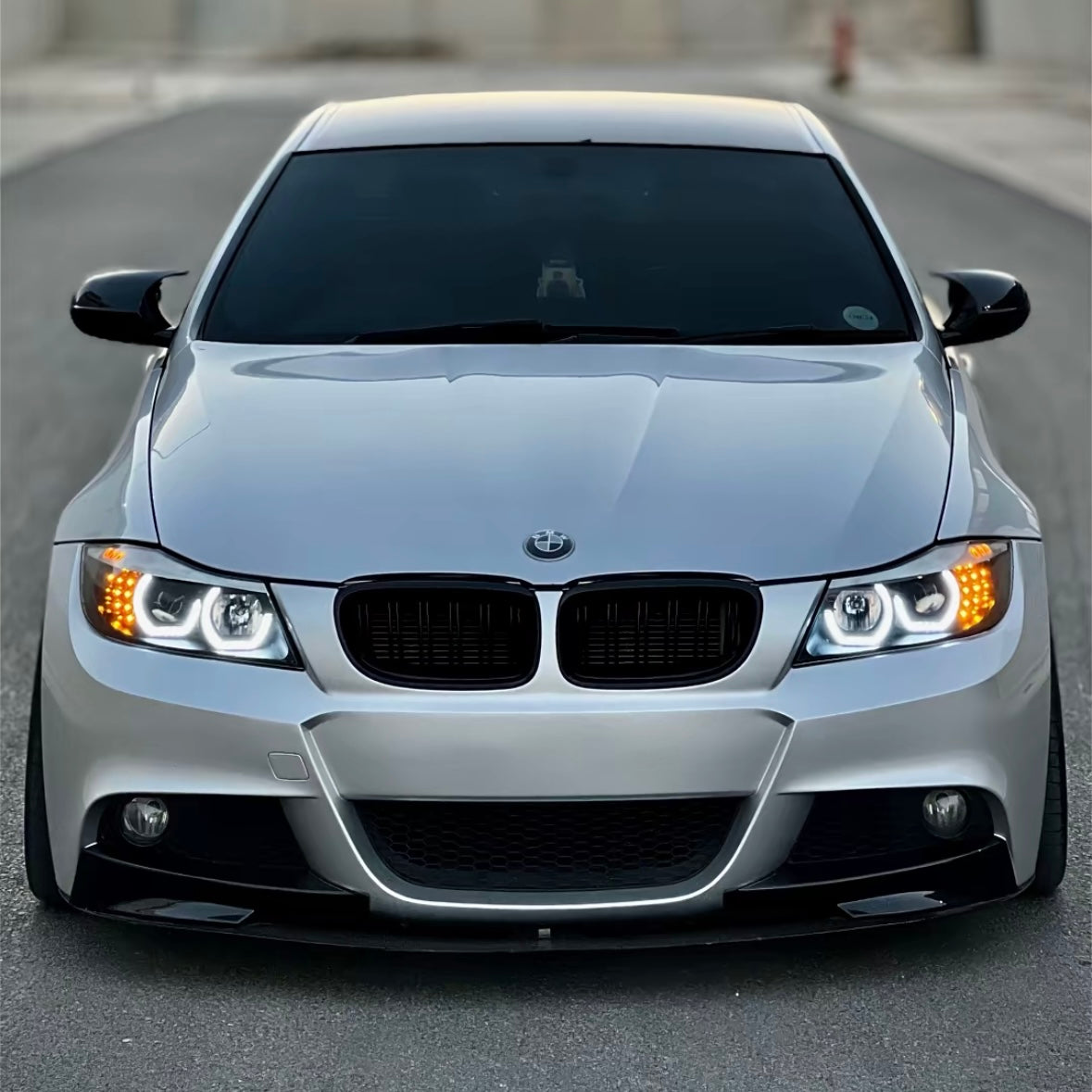 BMW E90 / E91 Etuspoileri (2009–2012) LCI