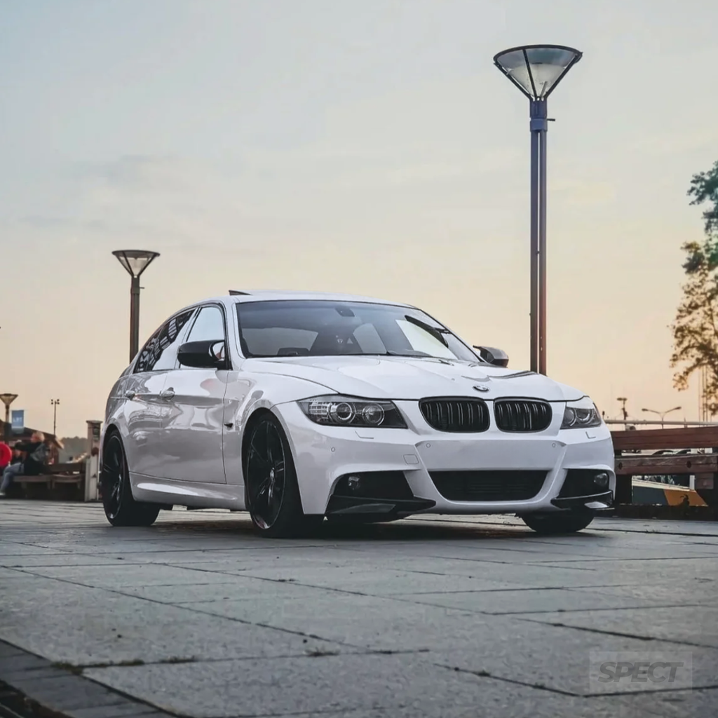 BMW E90/E91/E92/E93 LCI 2009-2013 - Peilinkuoret M3-look kiiltävän musta