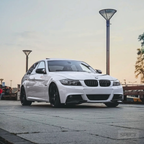 BMW E90/E91/E92/E93 LCI 2009-2013 - Peilinkuoret M3-look kiiltävän musta