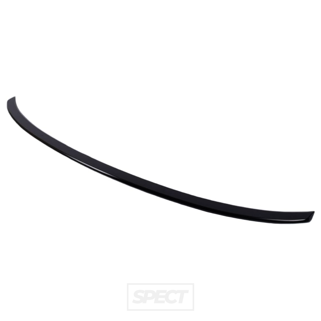 BMW G26 takaspoileri OEM style AeroTRIM