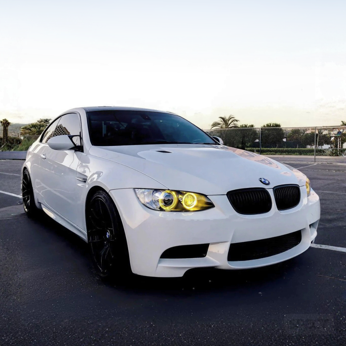 BMW E90/E92/E60/E87 E-sarja - DRL valot amber Angel Eyes valot (xenon)