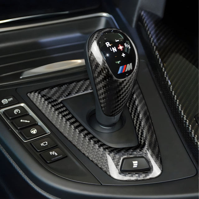 BMW F80/F82/F87 M2/M3/M4 - Hiilikuitu DCT vaihdekepin suoja GetCarbon™