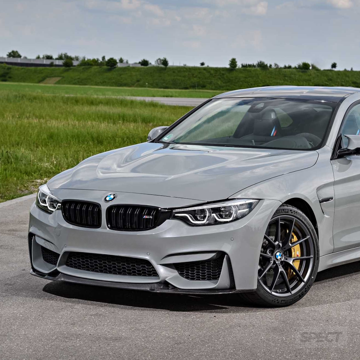 BMW M3 F80/F82/F83 M4 - CS hiilikuitu etuspoileri GetCarbon